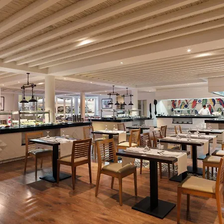 H10海洋套房酒店 酒店 4*