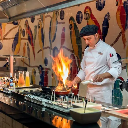 H10海洋套房酒店 4*